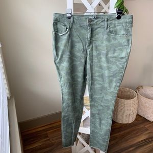 Old Navy Camo Jeans